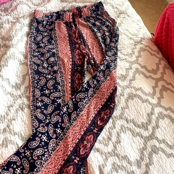 Pants - Picture 3 of 5